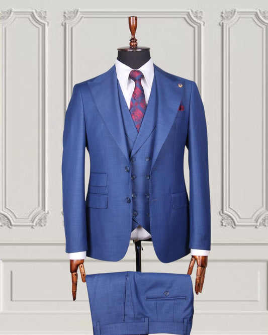 Classic Plain Three-Piece Suit with Timeless Elegance