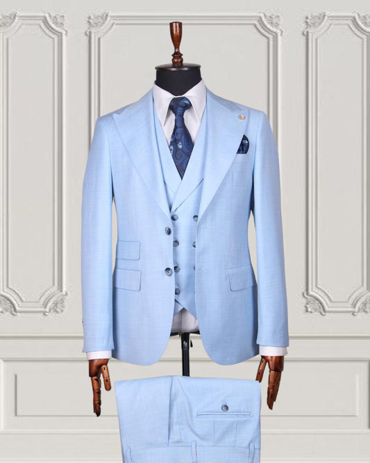 Classic Plain Three-Piece Suit with Timeless Elegance